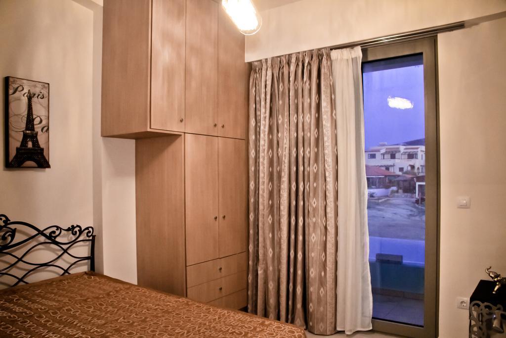 גובס Sea View Beachfront Villa Maria מראה חיצוני תמונה