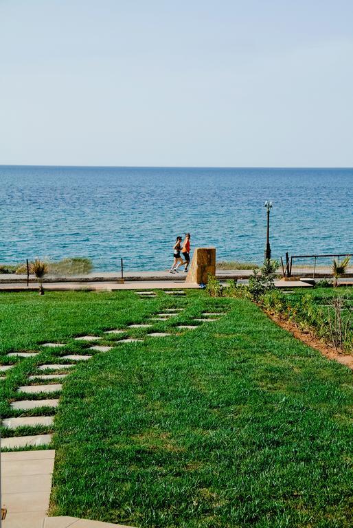 גובס Sea View Beachfront Villa Maria מראה חיצוני תמונה
