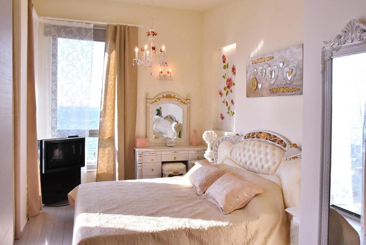 גובס Sea View Beachfront Villa Maria מראה חיצוני תמונה