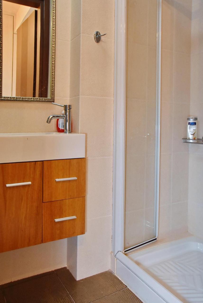 גובס Sea View Beachfront Villa Maria מראה חיצוני תמונה